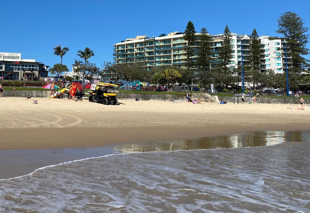 Mooloolaba Beachfront: Superior Resort Apartment エクステリア 写真